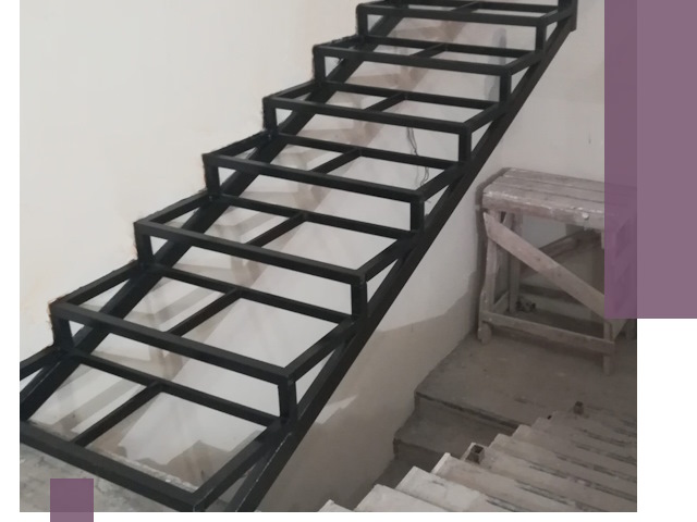 Демонтаж лестниц на металлокаркасе в Ленинске-Кузнецком: быстрый вывоз и разбор