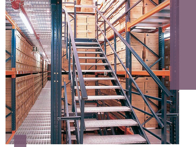 Лестницы складские прочные и безопасные под ключ в Ленинске-Кузнецком