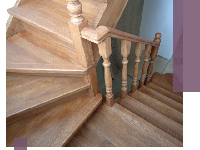 Дубовые лестницы под ключ в Ленинске-Кузнецком: изготовление и монтаж