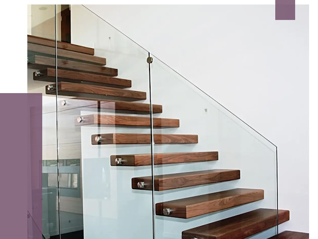 Стеклянные перила для лестницы в Ленинске-Кузнецком от 14820 руб.