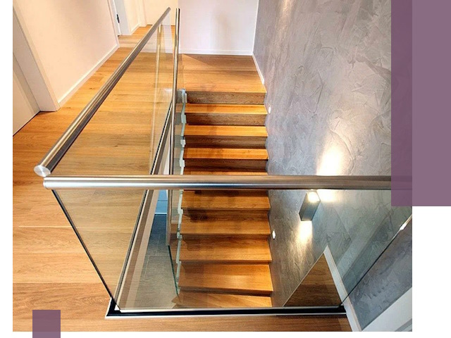 Перила для лестницы в доме — изготовление и монтаж в Ленинске-Кузнецком