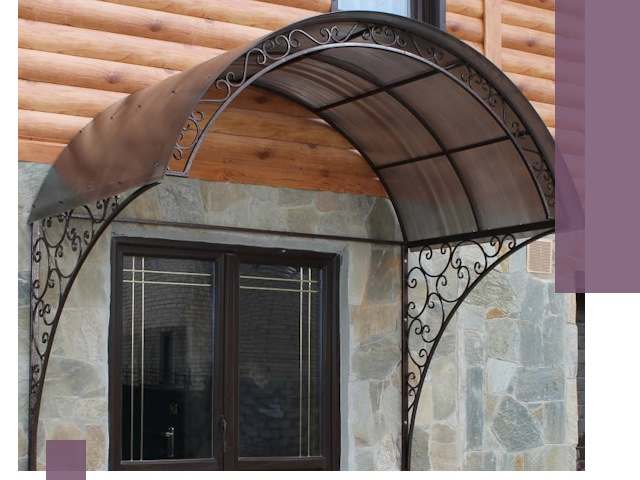 Арочные козырьки под ключ в Ленинске-Кузнецком: изготовление и монтаж