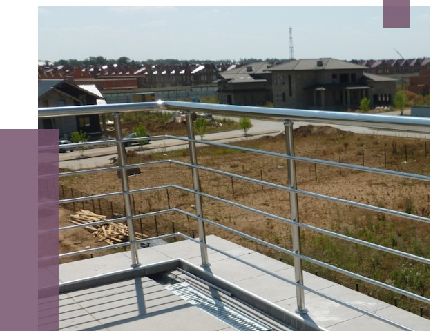 Парапеты из нержавеющей стали в Ленинске-Кузнецком от 7972 руб. за м² | ПРОЛЁТ-Лнн