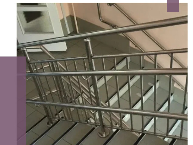 Демонтаж поручней из нержавейки в Ленинске-Кузнецком от 3577 руб.